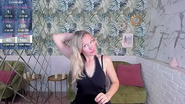 Snapshot of NancyGrace chatting on December 17, 2024, 4:32 pm NancyGrace online show from December 17, 2024, 4:32 pm