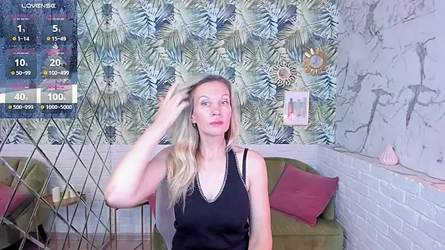 Snapshot of NancyGrace chatting on December 25, 2024, 11:33 am NancyGrace online show from December 25, 2024, 11:33 am