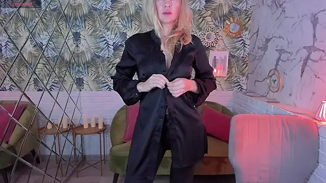 Snapshot of NancyGrace chatting on February 7, 2025, 1:11 pm NancyGrace online show from February 7, 2025, 1:11 pm