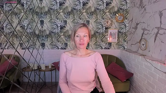 Snapshot of NancyGrace chatting on September 24, 2025, 5:16 pm NancyGrace online show from September 24, 2025, 5:16 pm