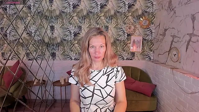 Snapshot of NancyGrace chatting on October 5, 2025, 7:07 am NancyGrace online show from October 5, 2025, 7:07 am