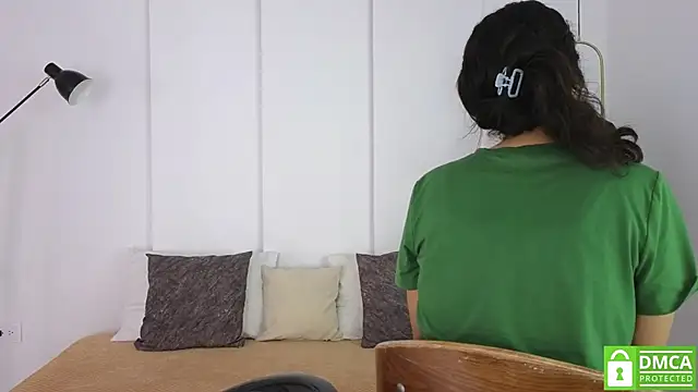 sexychanell 18 online show from October 17, 2025, 1:14 pm