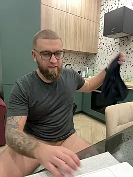 Bear bear  online show from February 21, 2025, 12:05 am