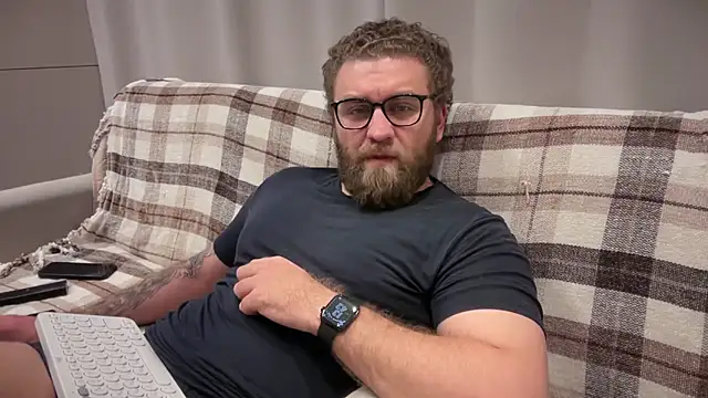 Bear bear  online show from May 12, 2026, 10:45 am