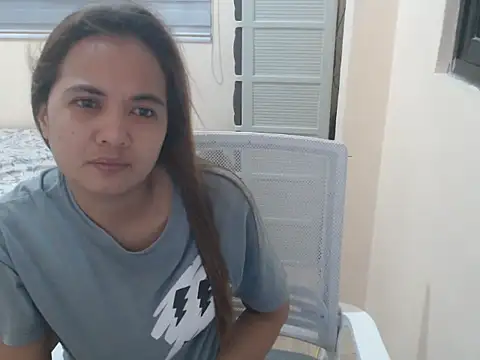 xTheLastVIRGINx online show from October 16, 2025, 4:41 pm