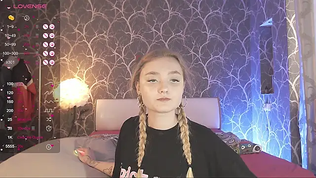 Snapshot of MiaMiaMeow chatting on February 2, 2026, 11:31 am MiaMiaMeow online show from February 2, 2026, 11:31 am