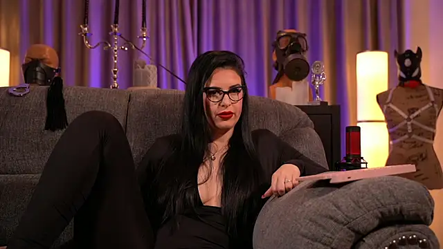 Snapshot of kelly_kent chatting on January 9, 2025, 2:43 am kelly kent online show from January 9, 2025, 2:43 am