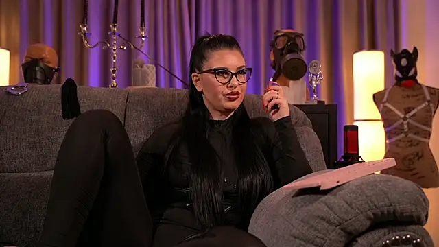 Snapshot of kelly_kent chatting on January 14, 2025, 1:04 am kelly kent online show from January 14, 2025, 1:04 am