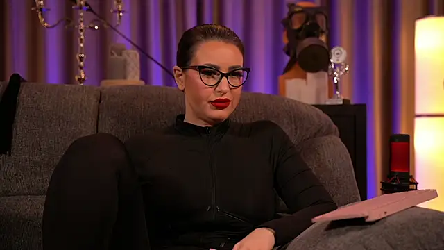 Snapshot of kelly_kent chatting on February 2, 2025, 1:45 am kelly kent online show from February 2, 2025, 1:45 am