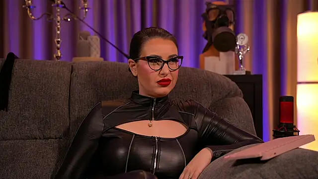 Snapshot of kelly_kent chatting on February 3, 2025, 12:25 am kelly kent online show from February 3, 2025, 12:25 am