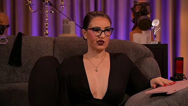 Snapshot of kelly_kent chatting on February 8, 2025, 12:17 am kelly kent online show from February 8, 2025, 12:17 am