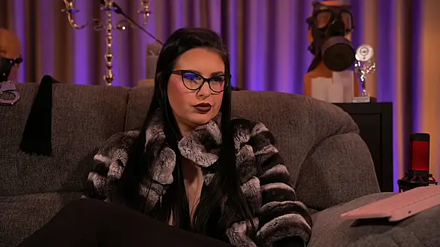 Snapshot of kelly_kent chatting on February 10, 2025, 2:08 am kelly kent online show from February 10, 2025, 2:08 am