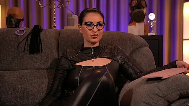 Snapshot of kelly_kent chatting on March 2, 2025, 3:56 am kelly kent online show from March 2, 2025, 3:56 am