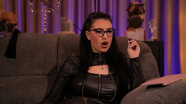 Snapshot of kelly_kent chatting on March 12, 2025, 1:58 am kelly kent online show from March 12, 2025, 1:58 am