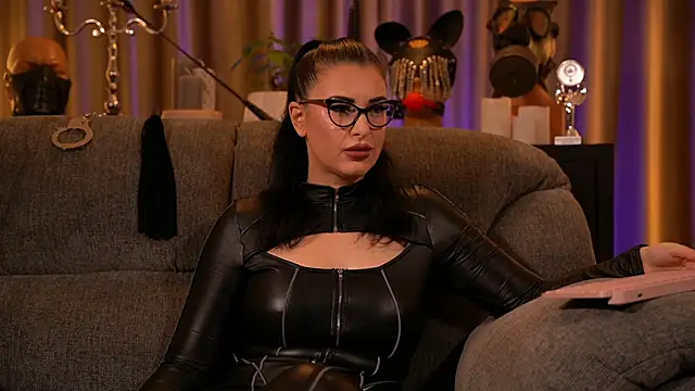 Snapshot of kelly_kent chatting on October 11, 2025, 9:13 pm kelly kent online show from October 11, 2025, 9:13 pm