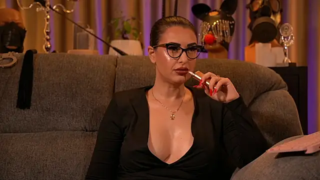 Snapshot of kelly_kent chatting on November 15, 2025, 1:25 am kelly kent online show from November 15, 2025, 1:25 am