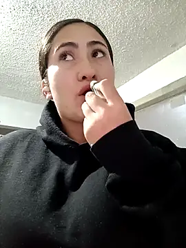 Snapshot of francesca_baker1007 chatting on March 10, 2025, 10:45 pm francesca baker1007 online show from March 10, 2025, 10:45 pm