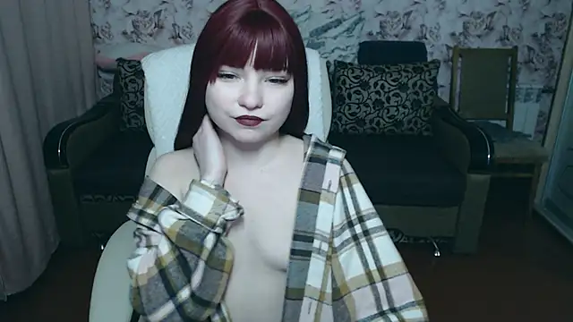 Snapshot of tiny_pixiee chatting on October 26, 2025, 7:20 pm tiny pixiee online show from October 26, 2025, 7:20 pm