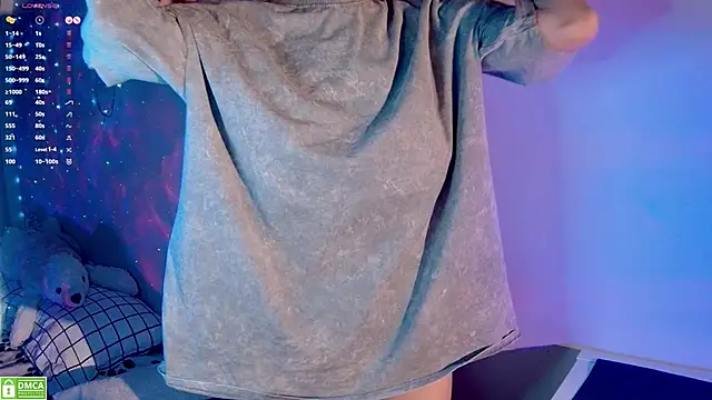 Snapshot of xwiuiwx chatting on December 7, 2024, 2:42 am xwiuiwx online show from December 7, 2024, 2:42 am