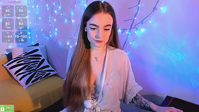 Snapshot of xwiuiwx chatting on February 12, 2025, 4:55 pm xwiuiwx online show from February 12, 2025, 4:55 pm