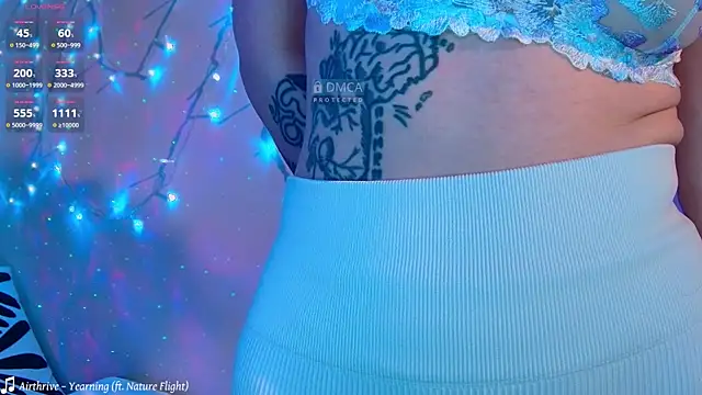 Snapshot of xwiuiwx chatting on March 20, 2025, 11:56 pm xwiuiwx online show from March 20, 2025, 11:56 pm