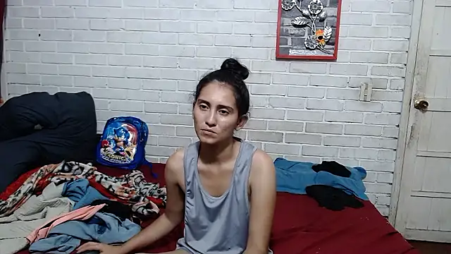 valeriaswang Lucas online show from March 29, 2026, 9:59 pm