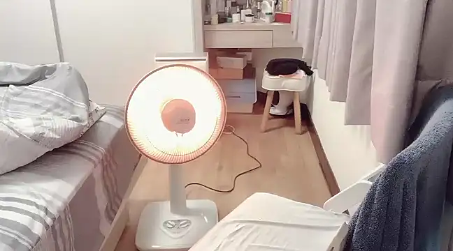 Snapshot of tw_yaya chatting on February 26, 2025, 8:26 am tw yaya online show from February 26, 2025, 8:26 am