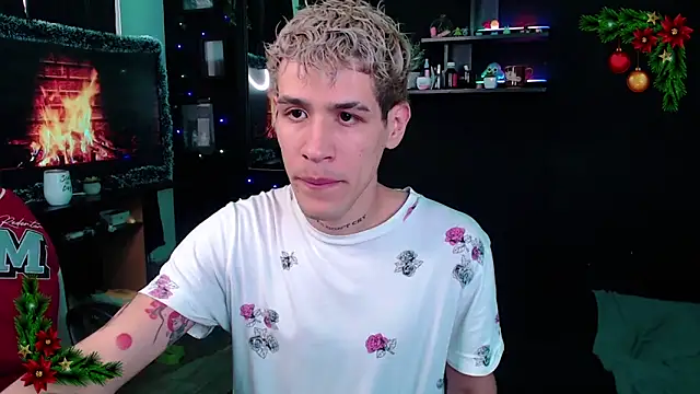 andybxby online show from December 20, 2024, 8:55 pm