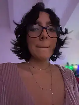 Snapshot of aurora_xoxo chatting on January 12, 2025, 5:34 am aurora xoxo online show from January 12, 2025, 5:34 am