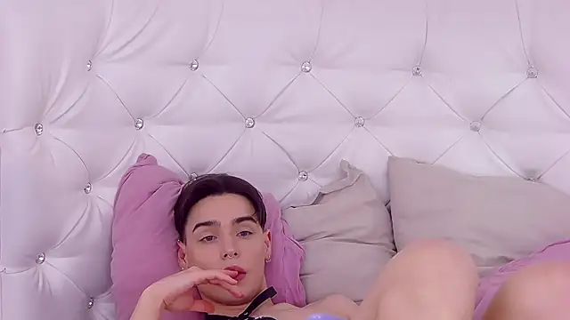 RobbyCharming online show from January 20, 2025, 1:50 am