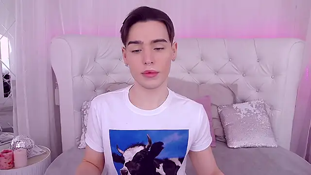 RobbyCharming online show from January 25, 2025, 7:49 pm