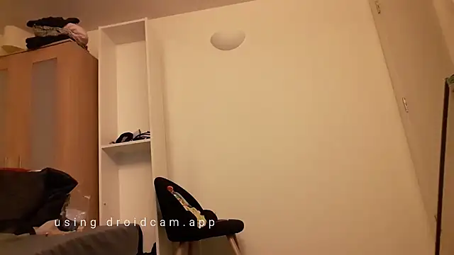 Snapshot of uk-bobbie-uk chatting on February 14, 2025, 5:41 am uk-bobbie-uk online show from February 14, 2025, 5:41 am