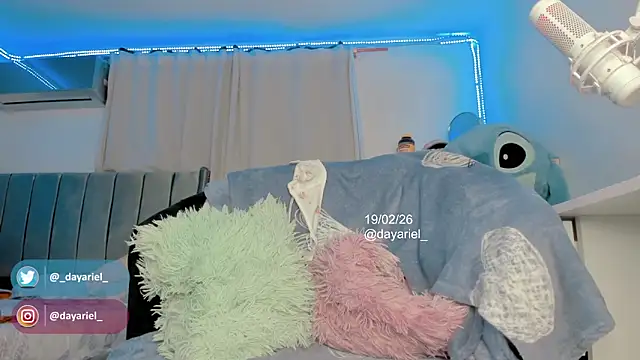 Yellowranger1 online show from February 20, 2026, 6:26 am