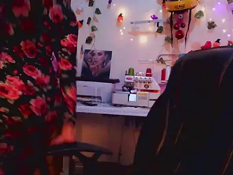 Snapshot of Anaconda2350 chatting on April 2, 2026, 10:18 pm Anaconda2350 online show from April 2, 2026, 10:18 pm