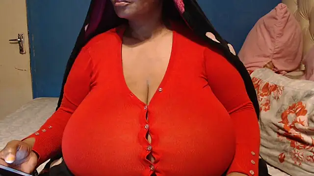 CUTEFIRMMELONSS online show from October 16, 2025, 8:32 pm