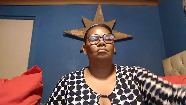 CUTEFIRMMELONSS online show from November 21, 2025, 3:27 am