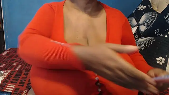 CUTEFIRMMELONSS online show from March 24, 2026, 11:48 am