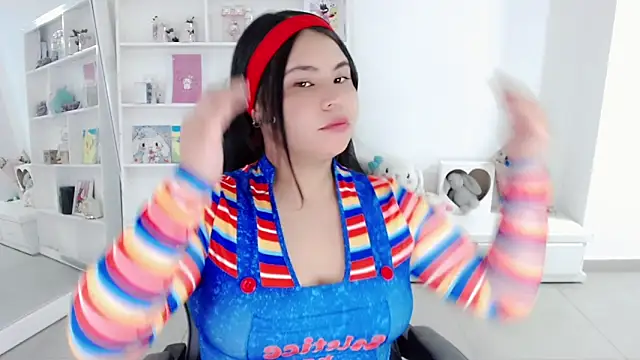 Youlittlepervertt  online show from October 9, 2025, 10:41 pm