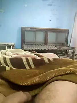 Snapshot of Deshilund9 chatting on December 3, 2024, 9:55 am Deshilund9 online show from December 3, 2024, 9:55 am