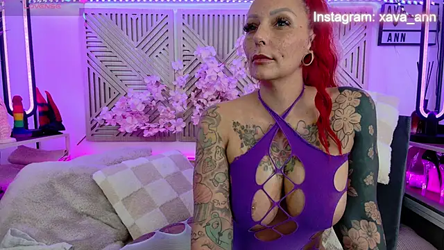 Snapshot of Ava_Ann chatting on November 8, 2025, 9:46 pm Ava Ann online show from November 8, 2025, 9:46 pm