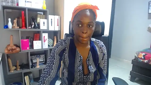 Shaniko89 online show from September 25, 2025, 5:33 am