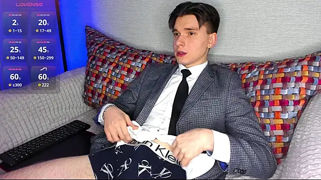 Snapshot of maxboy4 chatting on January 3, 2025, 3:44 pm maxboy4 online show from January 3, 2025, 3:44 pm