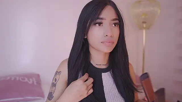 driana hoffman online show from March 3, 2026, 12:55 pm