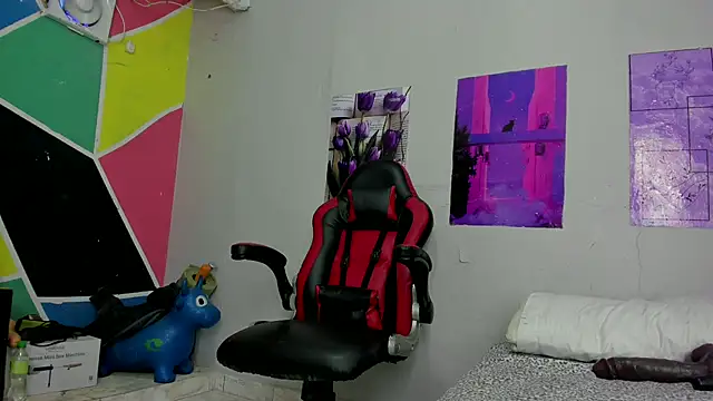 Snapshot of MarianaManzur chatting on September 14, 2025, 3:44 pm MarianaManzur online show from September 14, 2025, 3:44 pm