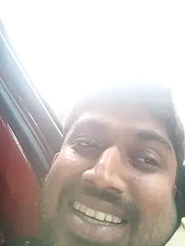 Snapshot of Driver-naru chatting on April 28, 2026, 9:14 am Driver-naru online show from April 28, 2026, 9:14 am