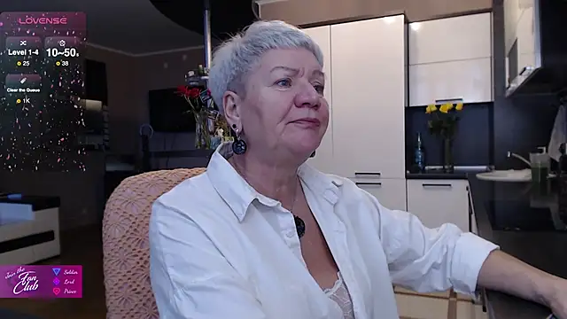 Snapshot of roxana_brooks chatting on November 14, 2025, 1:21 pm roxana brooks online show from November 14, 2025, 1:21 pm