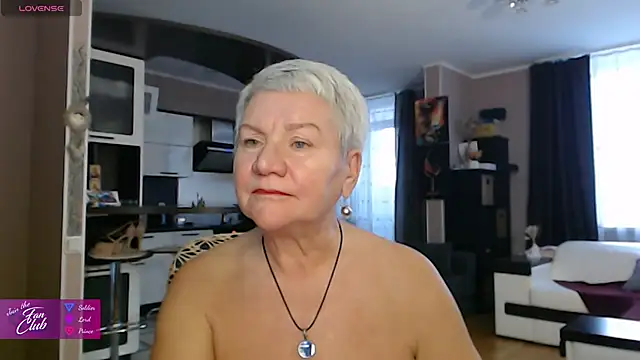 Snapshot of roxana_brooks chatting on February 12, 2026, 2:12 pm roxana brooks online show from February 12, 2026, 2:12 pm