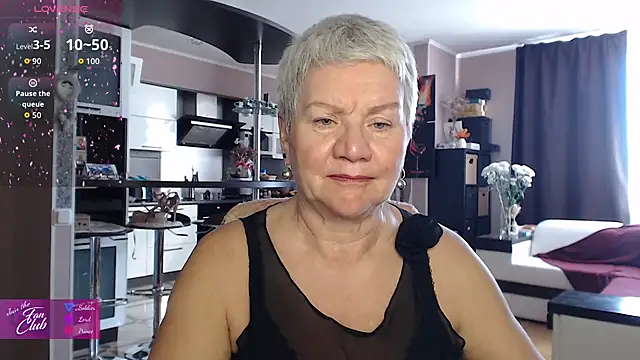 Snapshot of roxana_brooks chatting on February 25, 2026, 12:48 pm roxana brooks online show from February 25, 2026, 12:48 pm