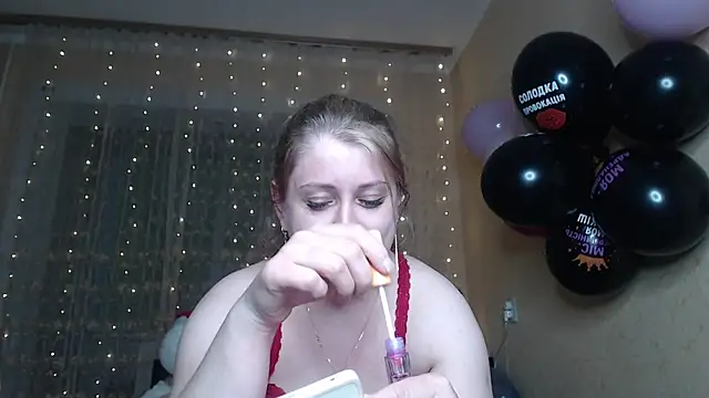 CumCpl online show from April 17, 2026, 8:34 pm