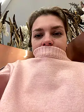 ValenciaShock online show from November 28, 2025, 6:38 am